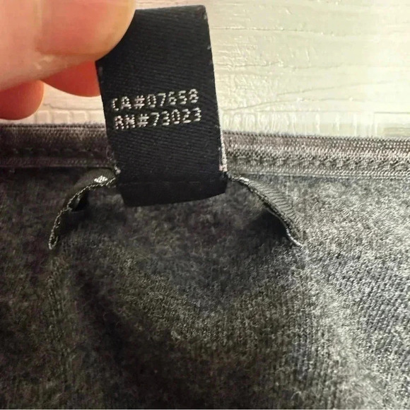 U2B Tank  Top Spagetti Straps Grey Size Medium - Picture 8 of 16